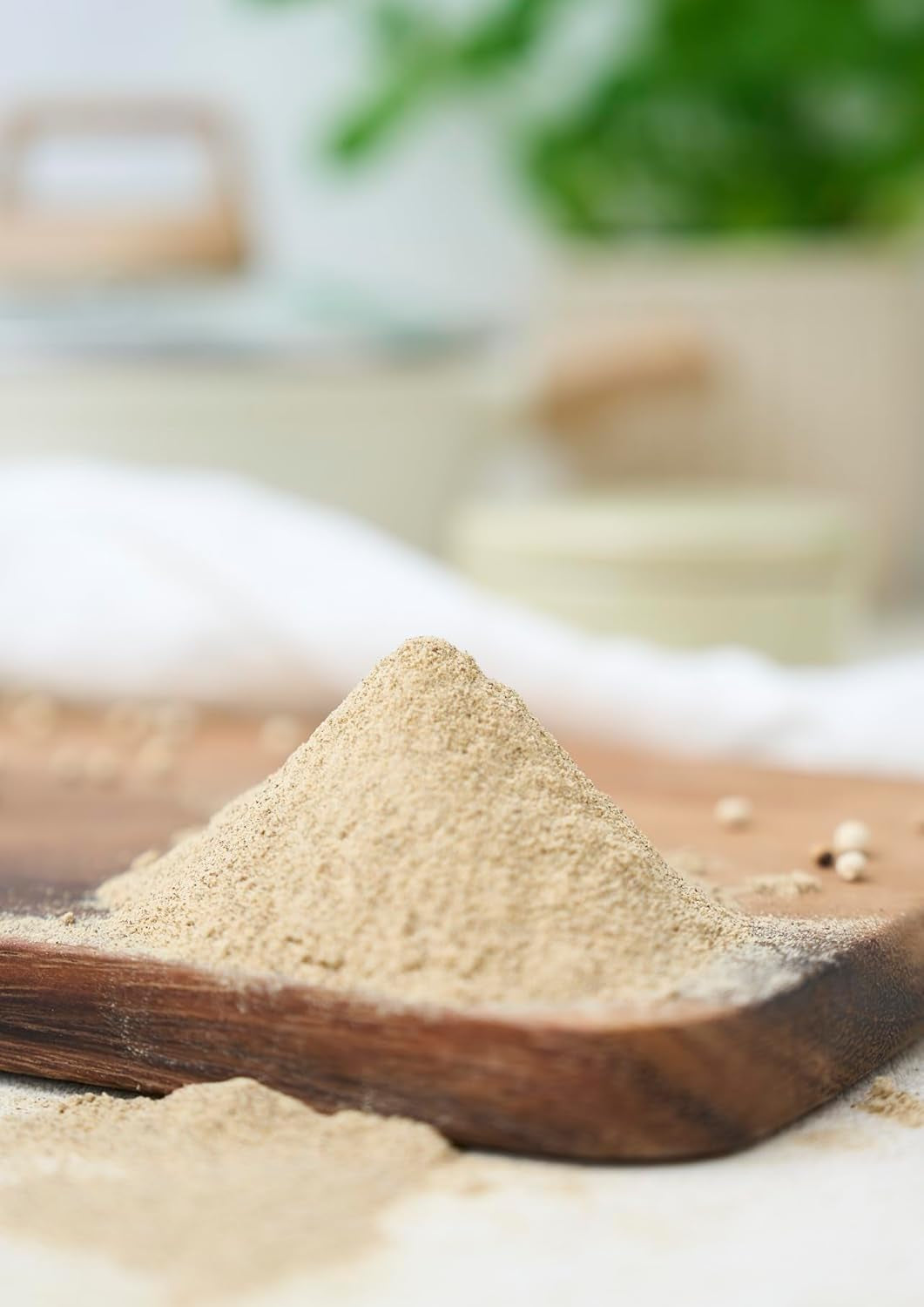 Fuchs Gewürze - Pfeffer weiß gemahlen - Pfeffer aus dem Amazonasgebiet, für helle Saucen, Fisch oder Suppen - natural Ingredients - 60 g in wiederverwendbarer, recyclebarer Dose