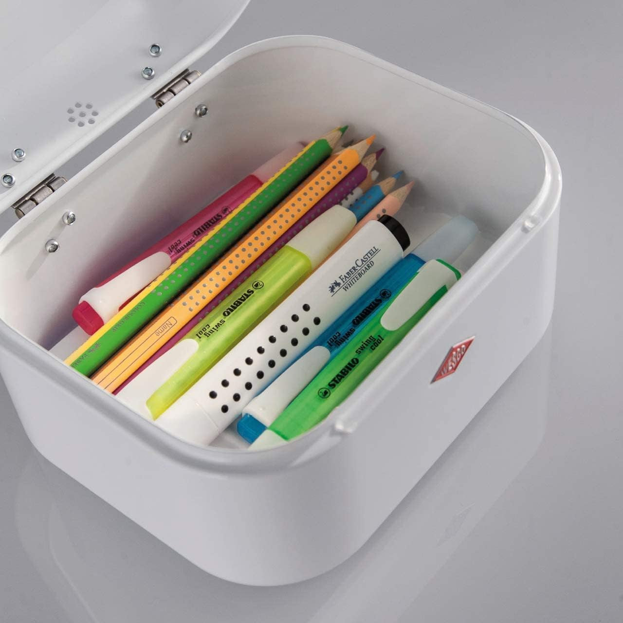 Coș pentru pâine Wesco Mini Grandy în culoarea roz, tablă de oțel acoperită cu pulbere, găuri de ventilație și mâner robust Cutii depozitare alimente Naty Shop