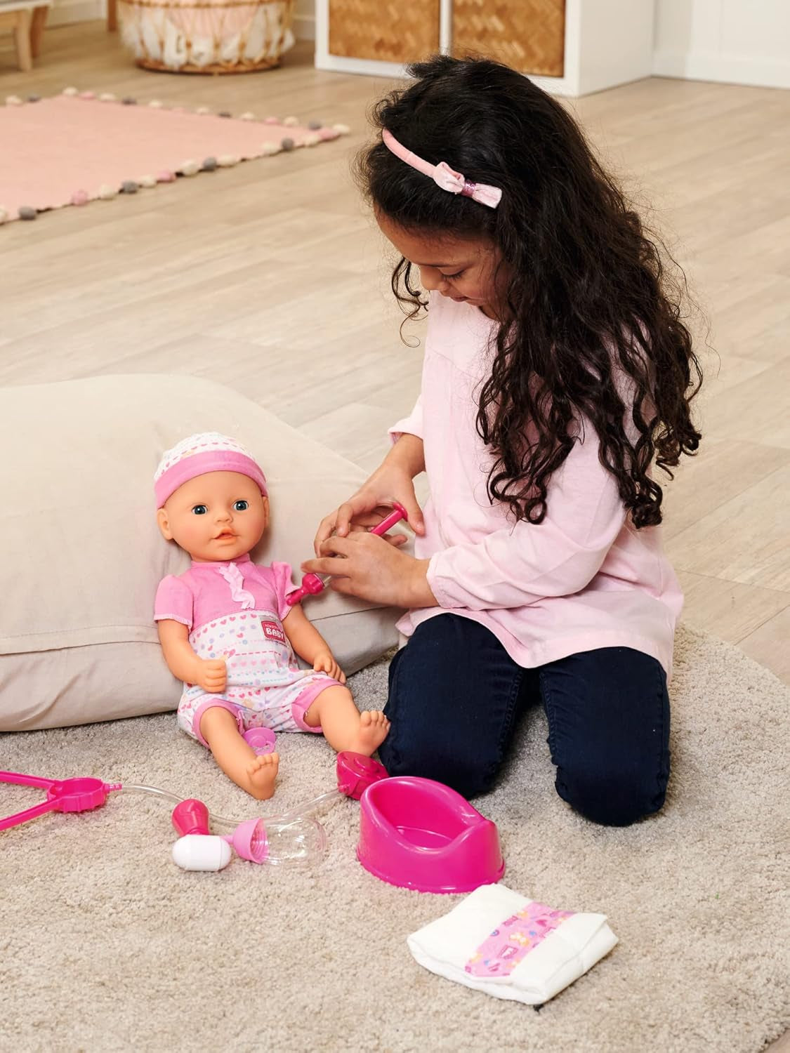 Simba 105562487 - New Born Baby First Nursing Set, dummy, diaper and milk bottle with disappearing content, for 38-43cm dolls Naty Shop Dolls