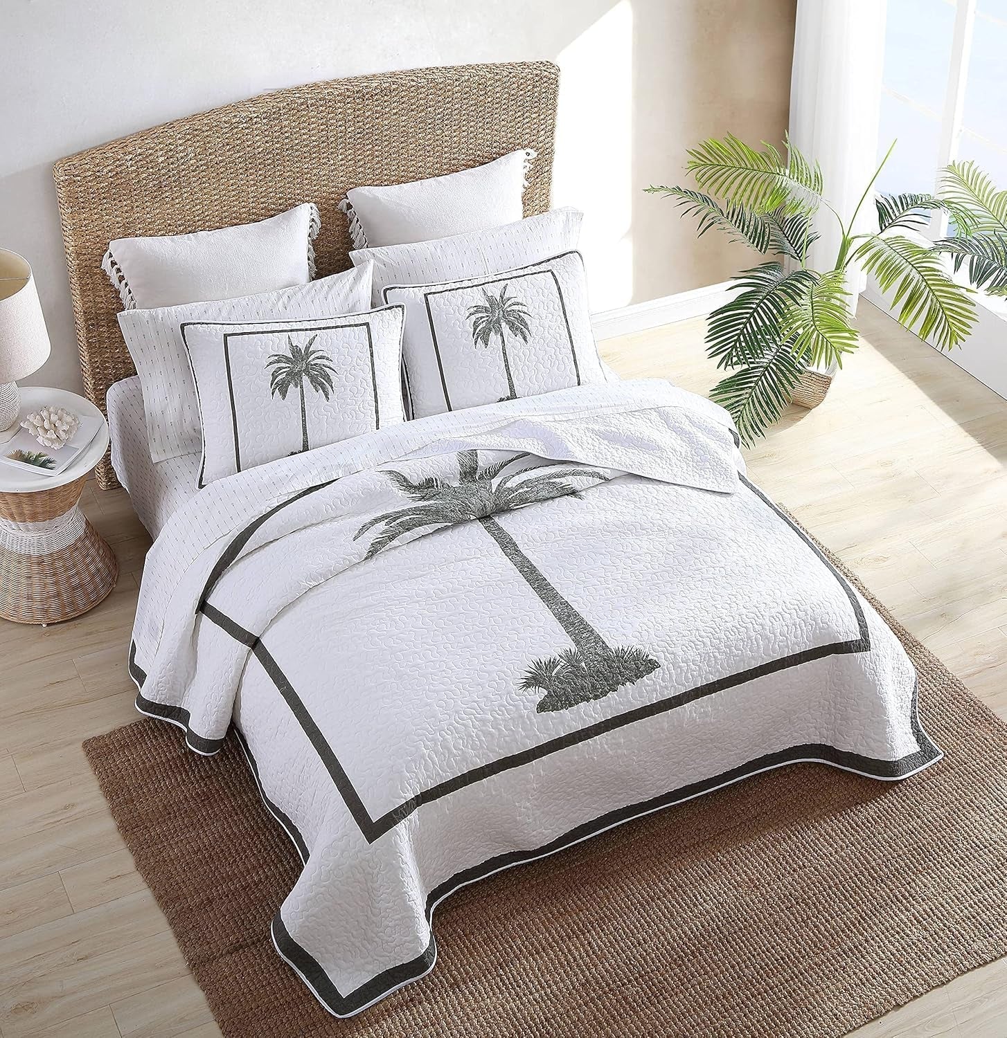 Tommy Bahama Palm Island Collection | Comforter - 100% cotton, reversible, soft and breathable, pre-washed for extra softness, king size bed, gray Duvets and quilts Naty Shop