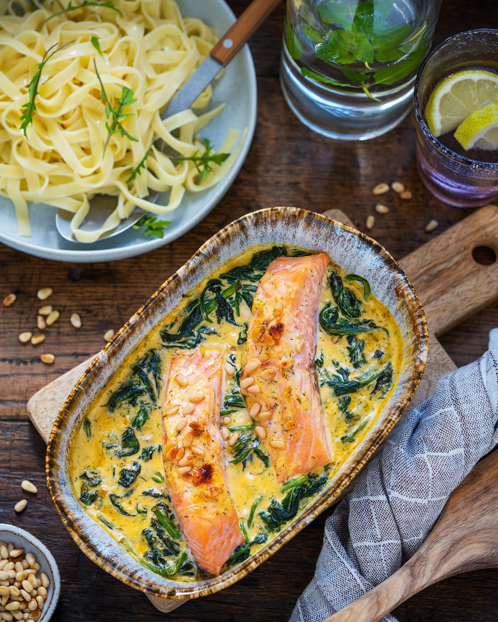 MAGGI Fix für Lachs-Sahne Gratin, Würzmischung, mit natürliche Ingredient*, für 2 Portionen, 1er Pack (1 x 26g)