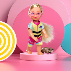 Simba Evi Love Kayak, Spielpuppe Macht eine Kajaktour, mit passer Bekleidung, Helm, Paddel, Sonnenbrille und Otter, 12cm, ab 3 Jahren