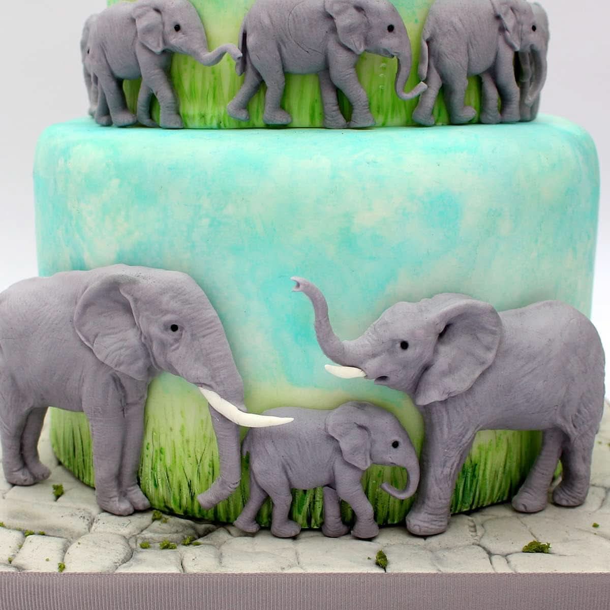 Katy Sue, Silicone Mold Family of Elephants Kitchen Naty Shop
