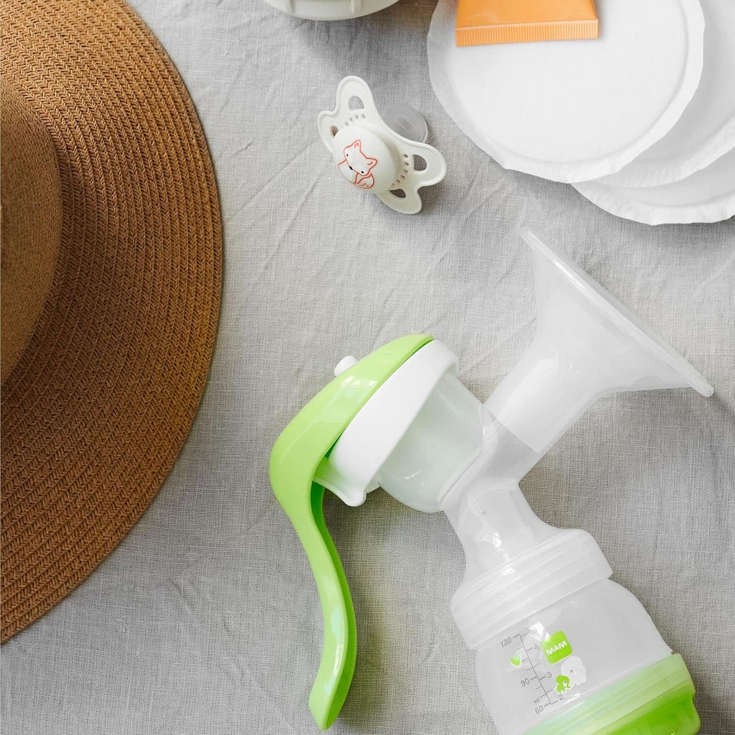 MAM manual milk device Accessories Food and Breastfeeding Bebe Naty Shop