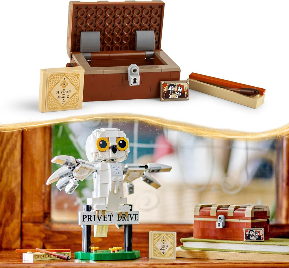 LEGO Harry Potter Hedwig in Privet Drive 4 Children's toy owl set, buildable animal figure with Hogwarts suitcase, small gift for boys, girls and all fans from 7 years old 76425 Building sets Besuche den LEGO-Store