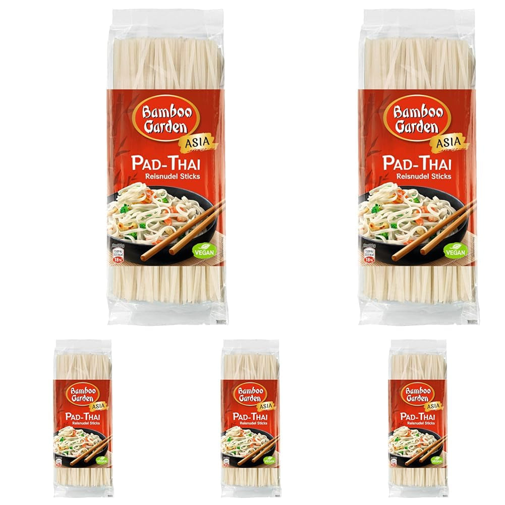 Bamboo Garden - Pad Thai Rice Noodle Sticks, For traditional noodle dishes like Pad-Thai, Vegan, 1 x 300g (Package design may vary)