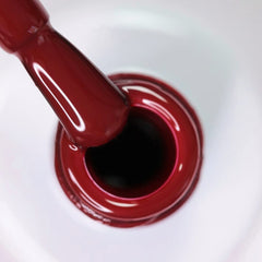 Alessandro Striplac Red Ilusion UV nail polish – Delicate and long-lasting – Easy removal thanks to peel-off removal technology – Vegan and cruelty-free – 8 ml