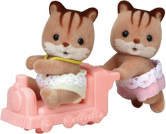 Sylvanian Families L5421 Figurine cu gemeni veveriță din nuc pentru casa de păpuși Papusi Naty Shop Titlu implicit