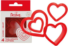 0255305 Set forme de biscuiți în formă de inimă, netede, 4 bucăți, 4-5,5-7-8 cm, 2,2 cm înălțime, roz