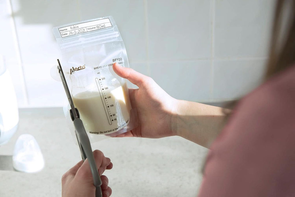 BF100 Pungă de depozitare pentru lapte matern - Pungă pentru lapte matern - capacitate 220 Ml - 100 bucăți - Transparent Accesorii Hrana si Alaptare Bebe Naty Shop