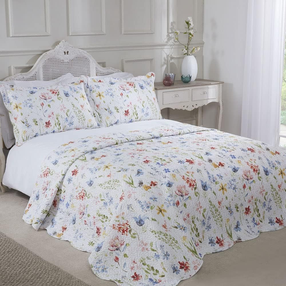 Emma Barclay Spring Meadow Floral Quilted Bedspread Set Spring Meadow Bedspread Double Bed Multi, Polyester Beds and Blankets Emma Barclay Double bed