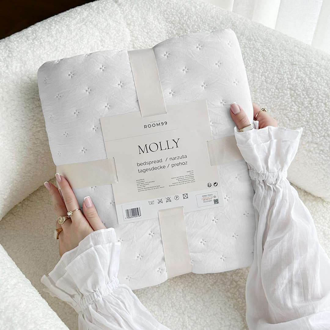 Molly Elegant bedspread in white 220 X 240 Cm Versatile bedspread as a bedspread or sofa throw Throw blanket for bed and sofa Blanket style Ideal as a bedspread Beds and Blankets Besuche den ROOM99-Store