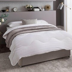 Boutique Silk Comforter, Luxury Bedding, Machine Washable (13.5 Tog, Double) Naty Shop Duvets & Quilts