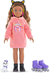 Corolle Girls Melody Music und Fashion Set, Ankleidepuppe im cool Hoodiekleid mit Hund, trendy Kopfhörer, Ohrringe und extra Inlineskates, Vanilleduft, 28cm, ab 4 Jahren