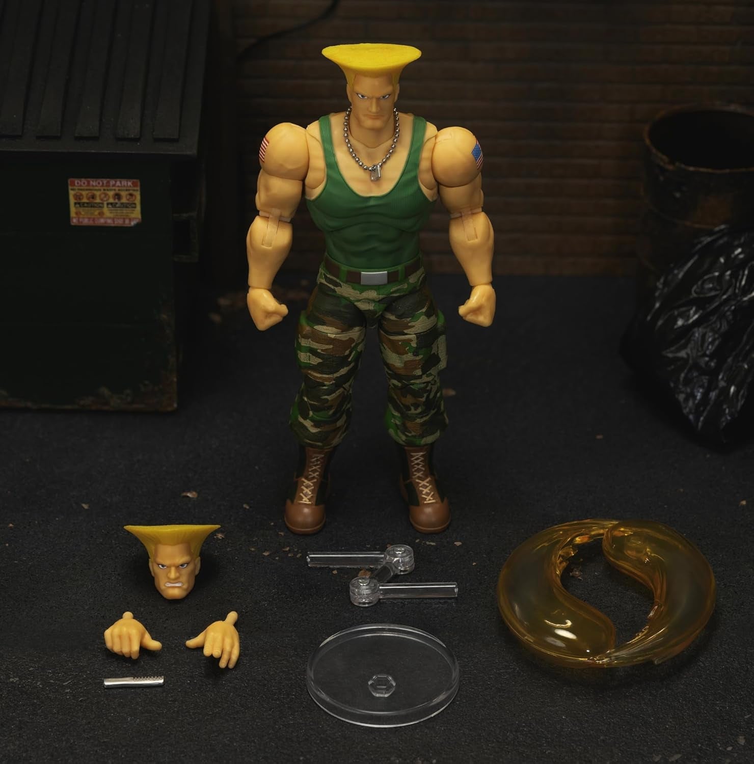 Jada Toys Street Fighter Figure Guile (15 Cm) - Personaj mobil de colecție și de acțiune din Street Fighter 2: The Final Challengers, cu cap, mâini și accesorii alternative, vârsta 13+ Action figures Naty Shop