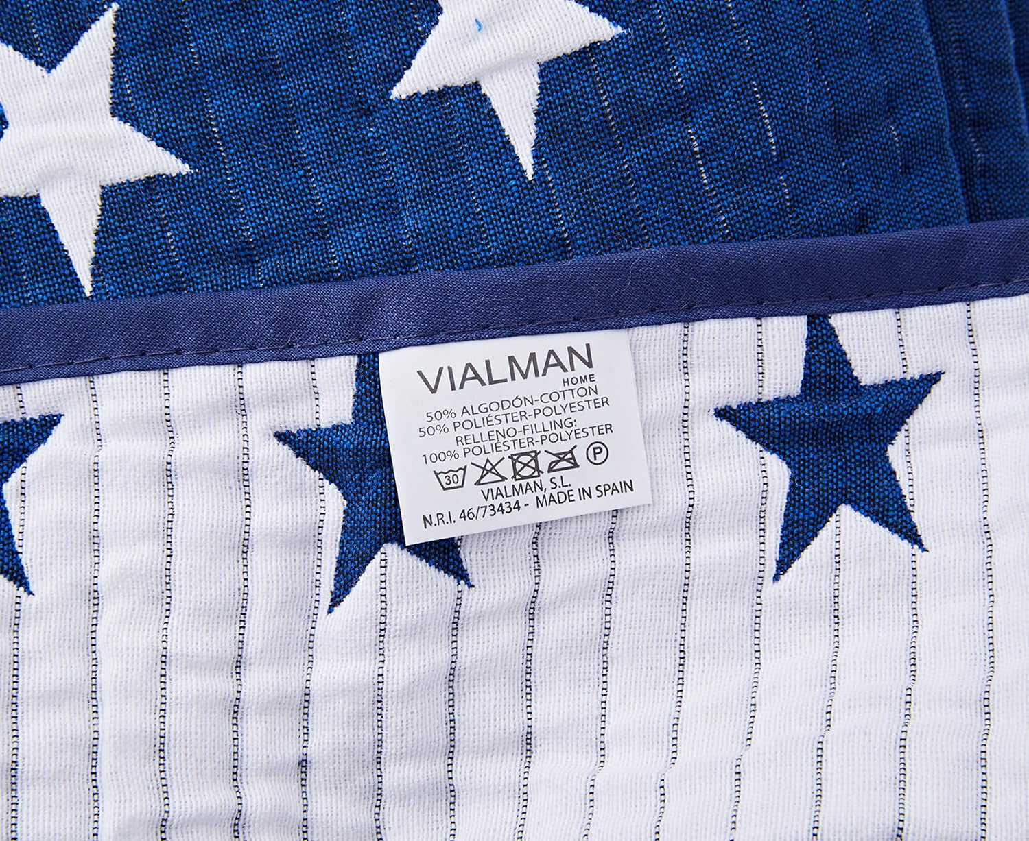 VIALMAN bed cover Sofia 10 king size bed | star quilt | quilt size 250 X 270 cm | bed cover & sofa throw navy blue Beds and Covers Besuche den VIALMAN-Store