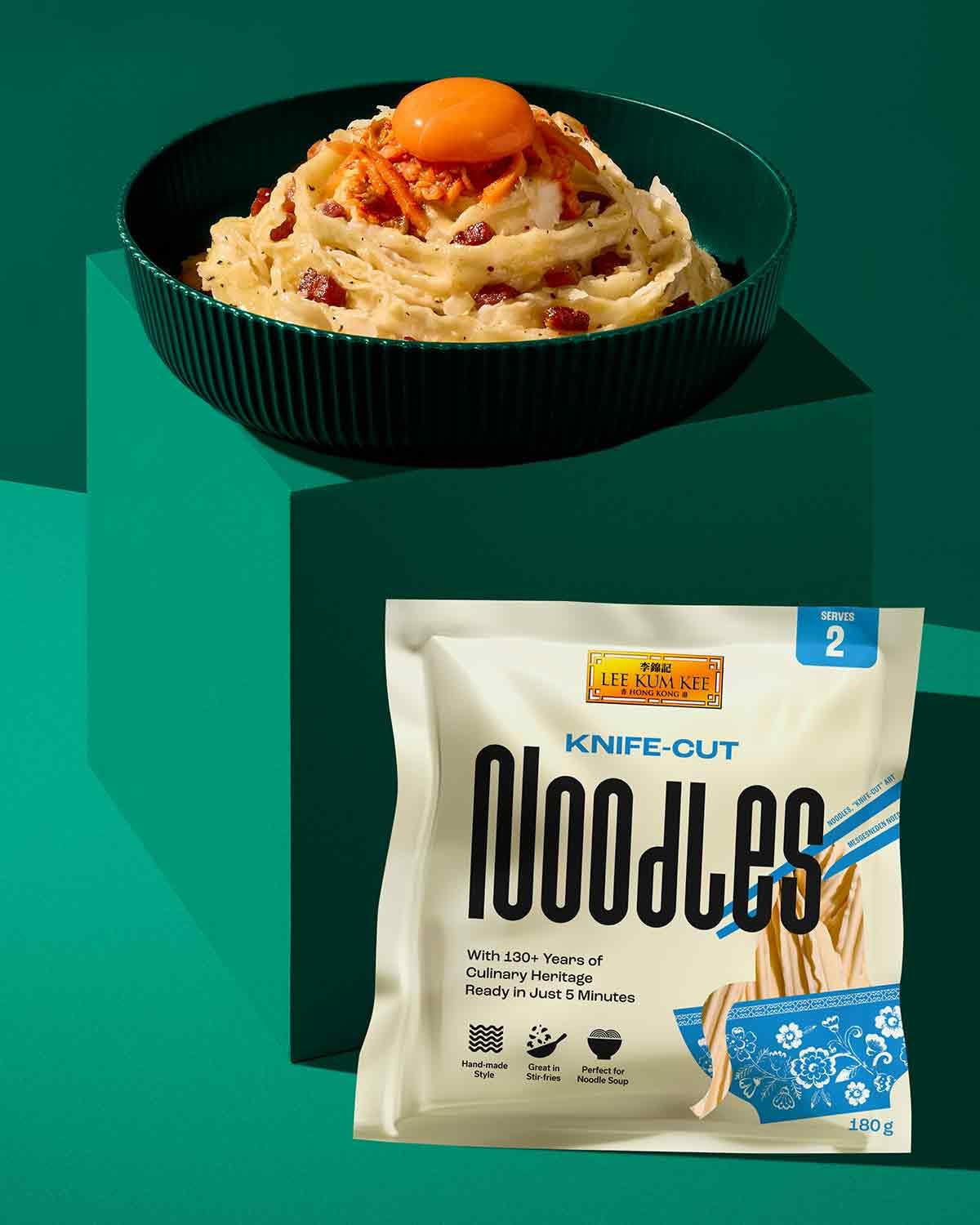 LEE KUM KEE Knife Cut Noodles - Asian knife cut noodles with a savory firm texture, ideal for wok dishes and soups, semi-dry, two servings per pack, 6 x 180g multipack