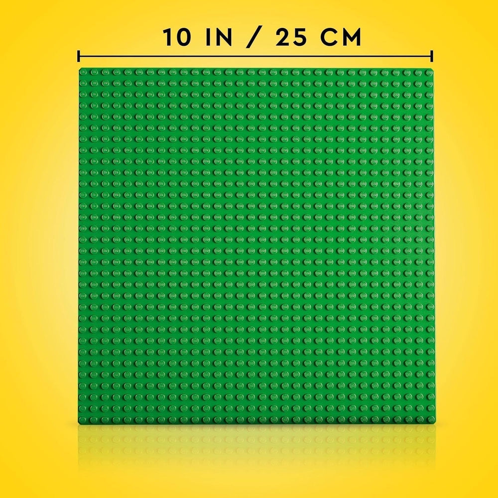 LEGO 11023 Green classic building plate, square base plate with 32X32 recesses as a base for building and other LEGO sets Building sets Besuche den LEGO-Store