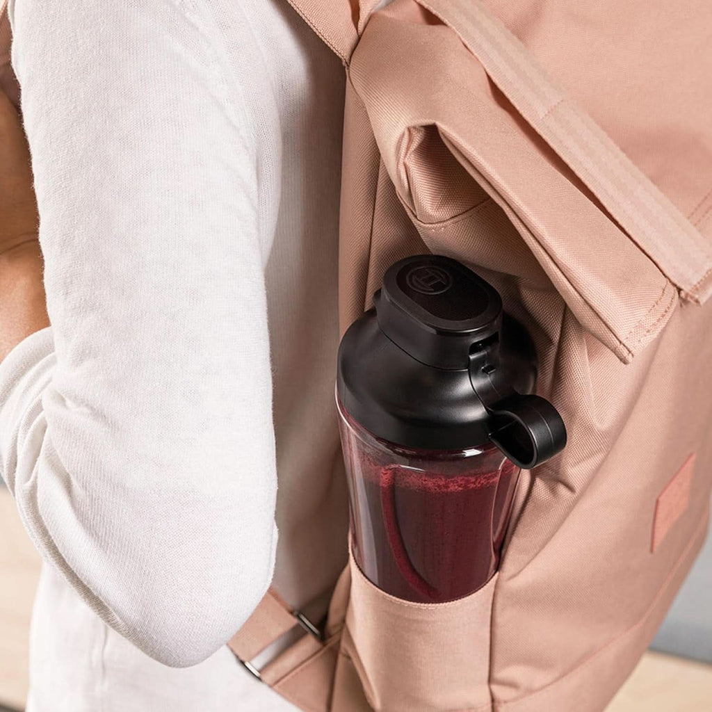 Bosch Mini-Standmixer Vitapower Serie 2 MMB2111S, Highspeed-Mixer, Bis Zu 40.000 Rpm, Tritan Togo-Flasche 0,6 L, Trinkdeckel, Bruchsicher,Spülmasch.Geeignete Teile, 450W, Silber/Schwarz Bucatarie Naty Shop