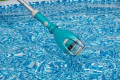 Battery pool cleaner Bestway AquaTech 150 cm