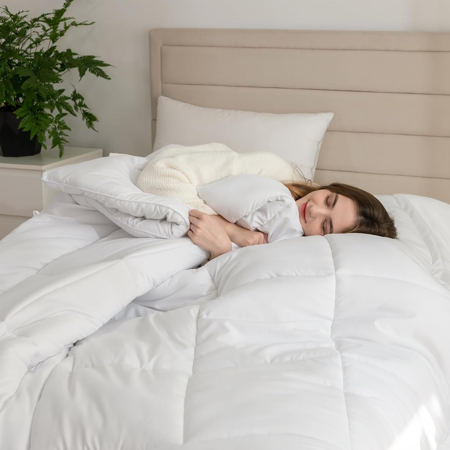 Good Nite Winter Duvet 200X200 Cm 460Gsm Warm Comforter for Winter Bedding Polyester Filled Quilt Microfiber White Sleeping Blanket 200X200Cm Quilts and Quilts Naty Shop