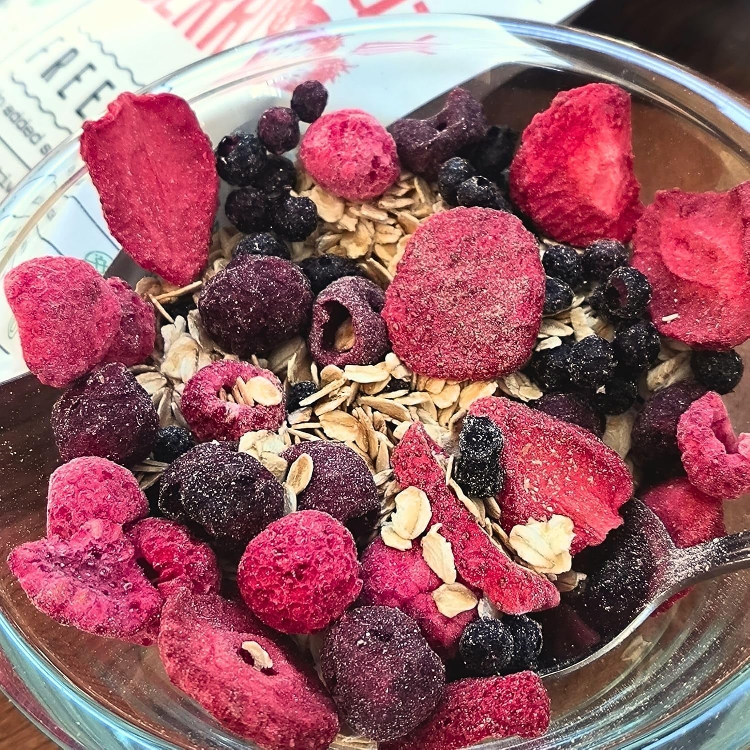 Super Berries Freeze-Dried Fruit Mix | XL 300g Fructe uscate fără zahăr | Fructe uscate | Fructe uscate Freeze-Dried Strawberries Raspberries Blueberries Freeze-Dried ZingyZoo Produse deshidratate Naty Shop